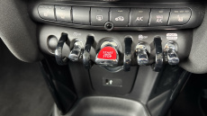 MINI Hatchback 1.5 Cooper Classic 3dr Auto Petrol Hatchback